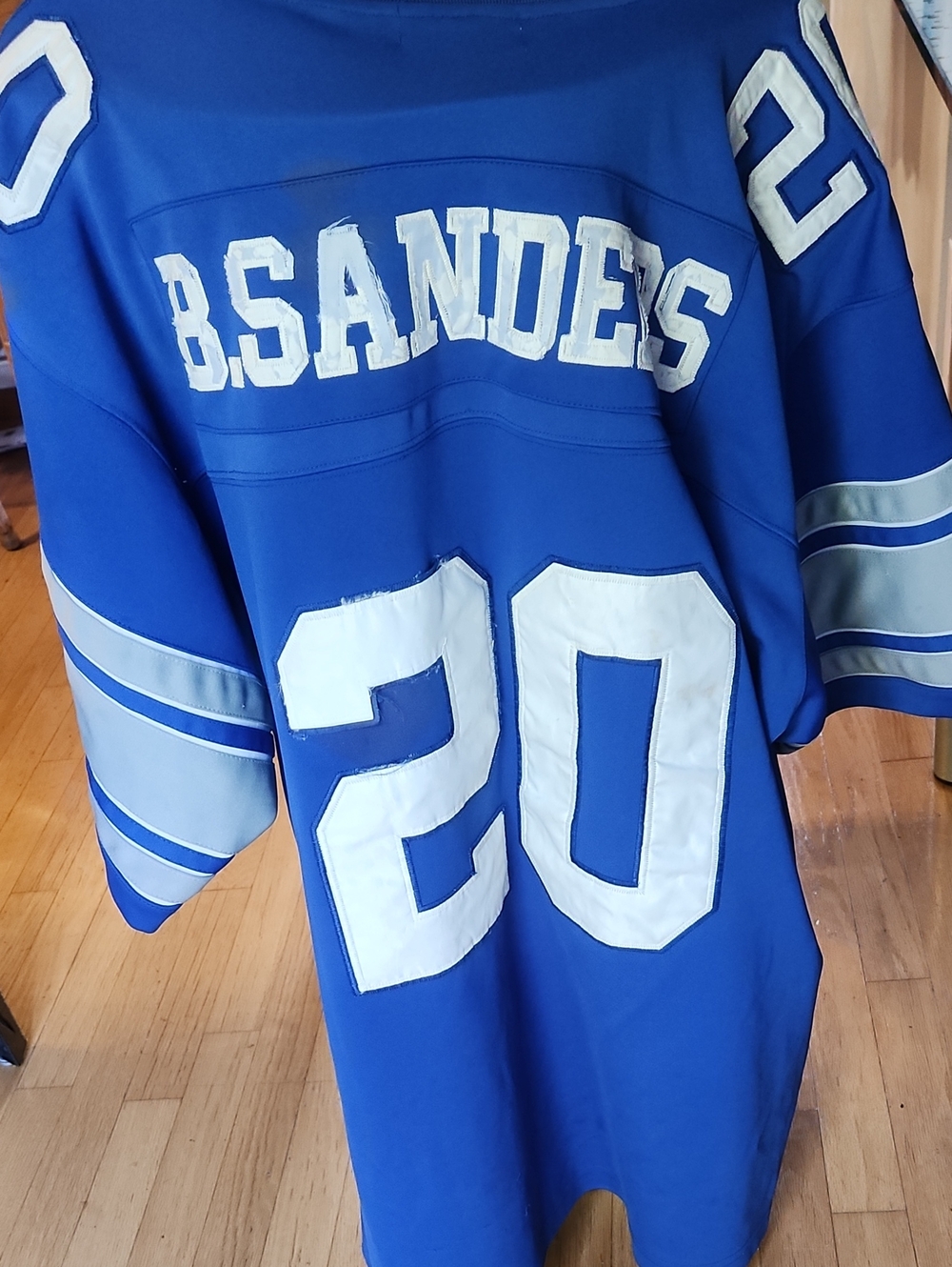 B. SANDERS #20 Throwback Jersey with White Numbers